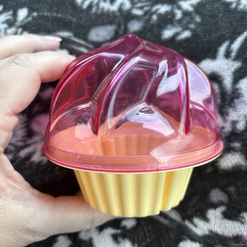 Individual cupcake muffin - individual, cupcake/muffin
